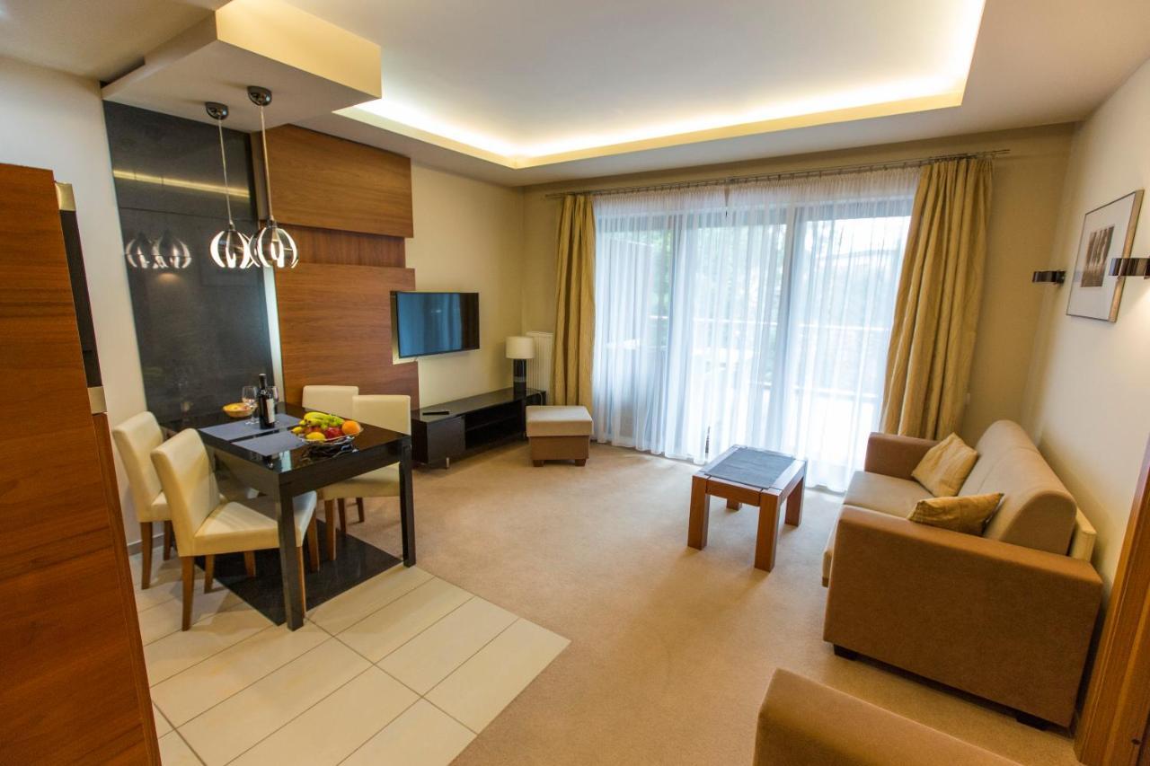 Willa Port Apartament Lilia Оструда Экстерьер фото