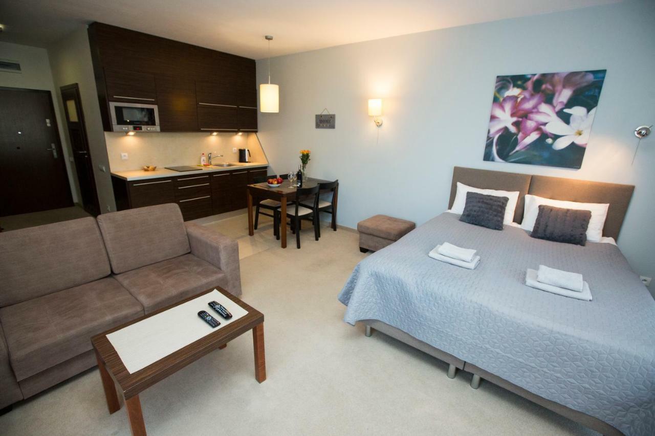 Willa Port Apartament Lilia Оструда Экстерьер фото