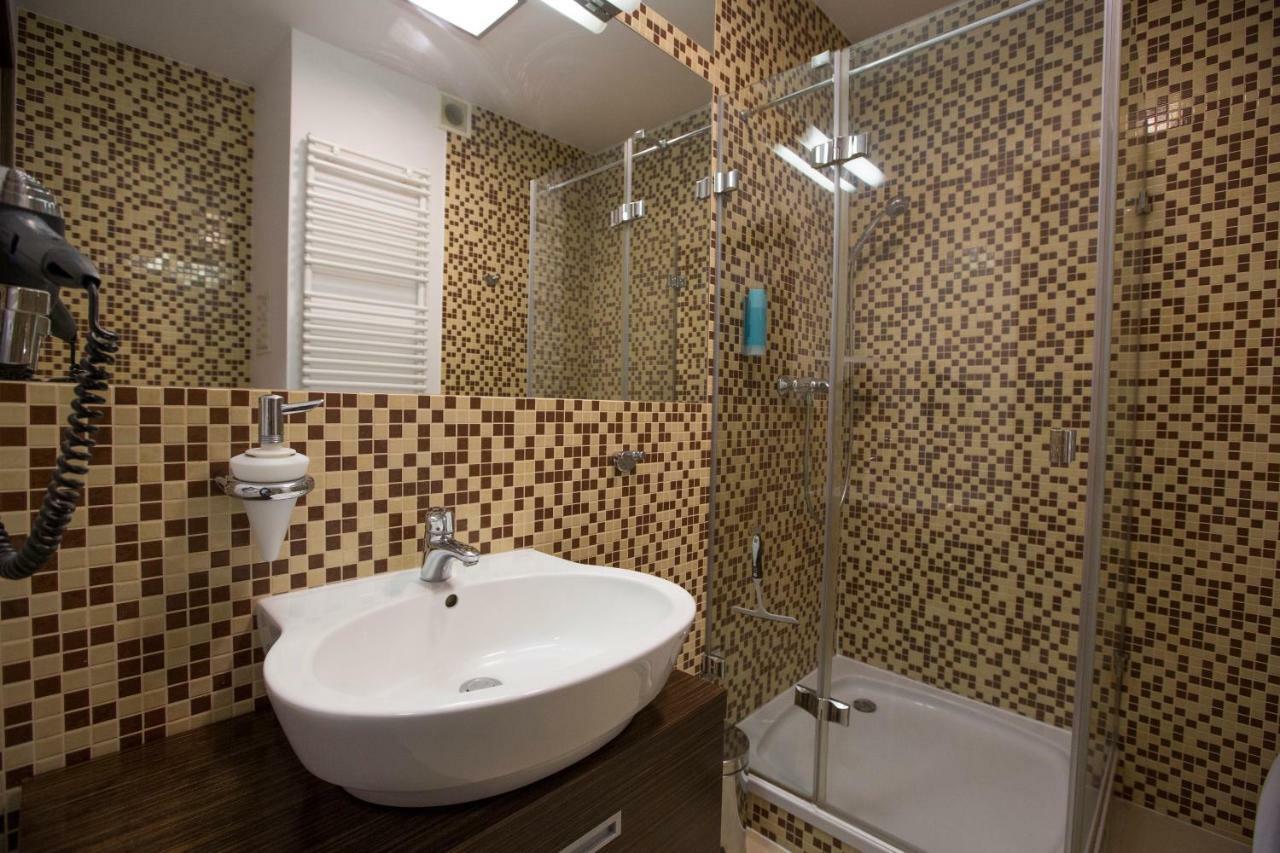 Willa Port Apartament Lilia Оструда Экстерьер фото