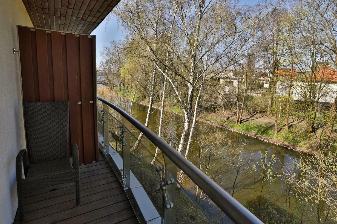 Willa Port Apartament Lilia Оструда Экстерьер фото